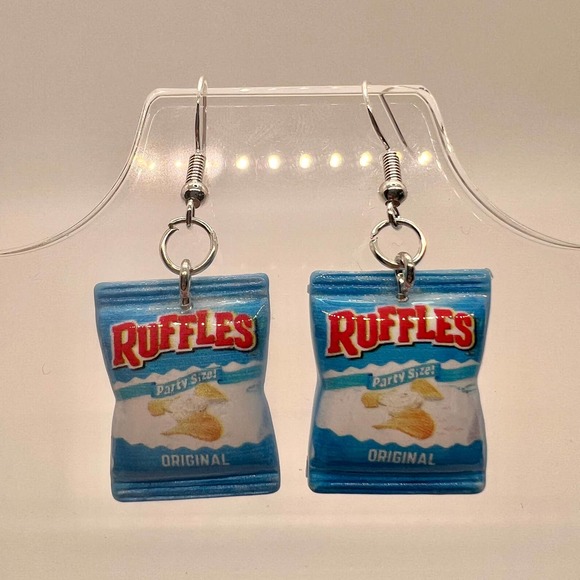 Ruffles Chips Earrings - Potato Chip Earrings - Food Earrings - Snack Earrings - Picture 1 of 10